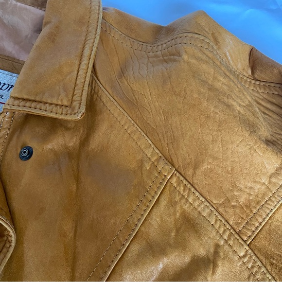 Vintage leather jacket - Picture 4 of 12